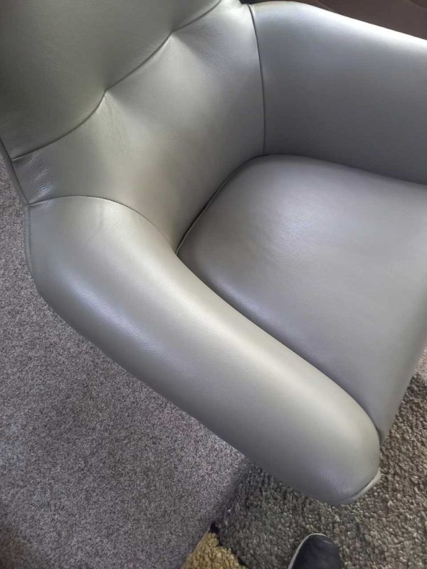 Concept - Leather Swivel Chair 4