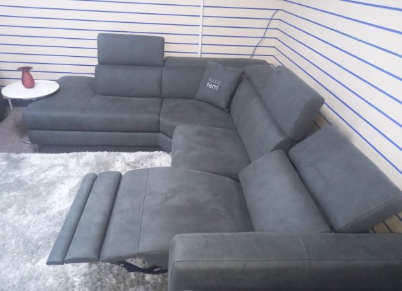 Venito – Francoferri Corner Sofa Chaise with Power recliner
