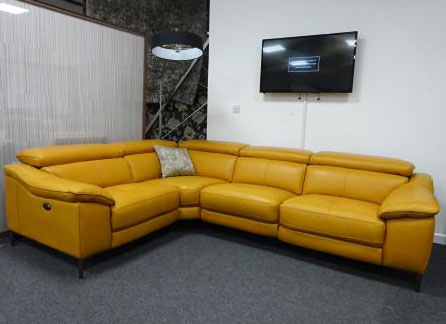 Stefania – Tan Leather corner sofa R/H or L/H facing with power reclining chairs on each corner